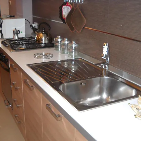 Marconi E Garibaldi 76 Apartment