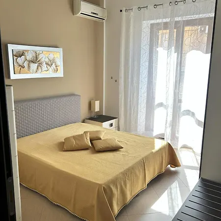 Marconi E Garibaldi 76 *